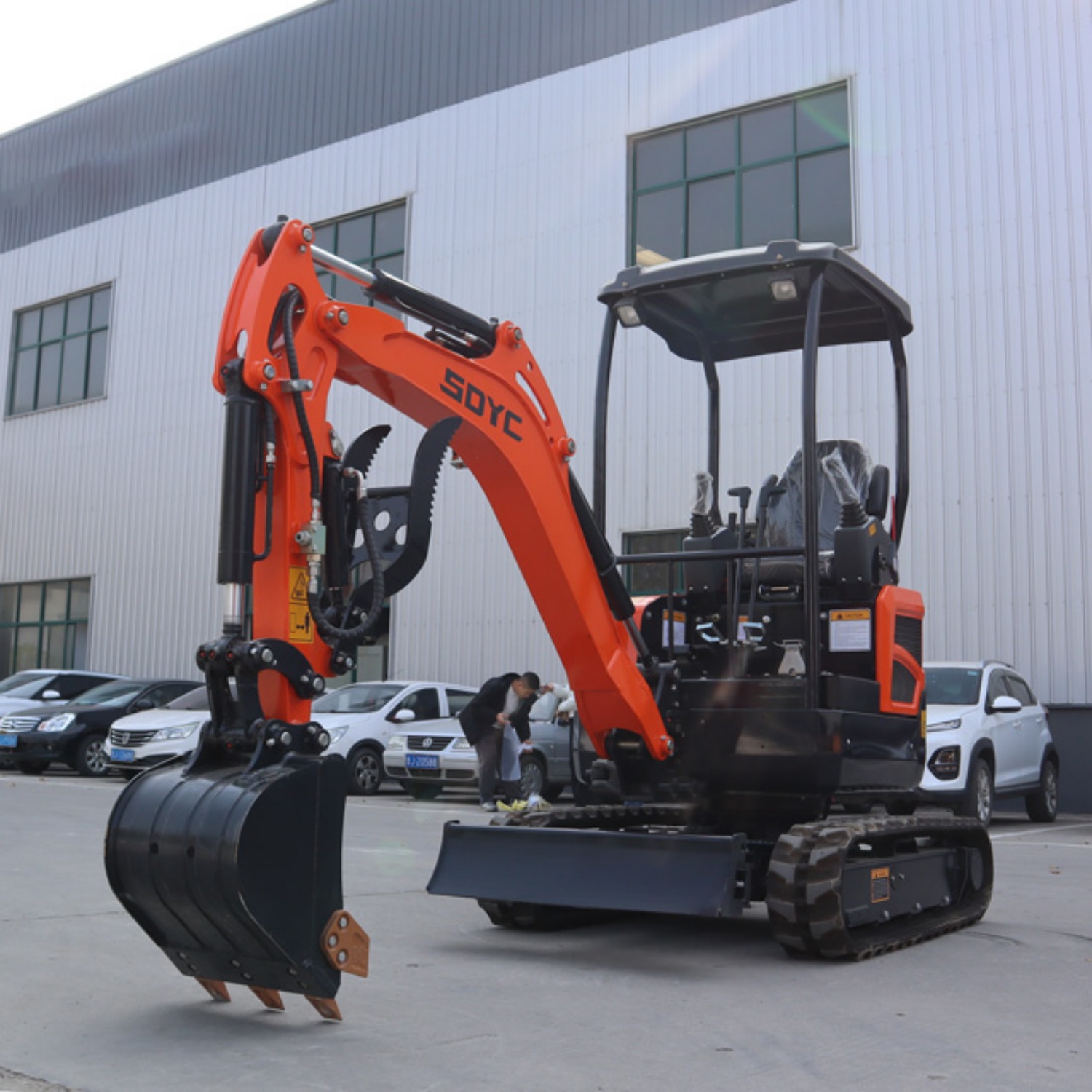 カスタマイズ可能な油圧クローラー式掘削機 CE EPA Eu - Heavy Equipment Landscaping のレビューと価格