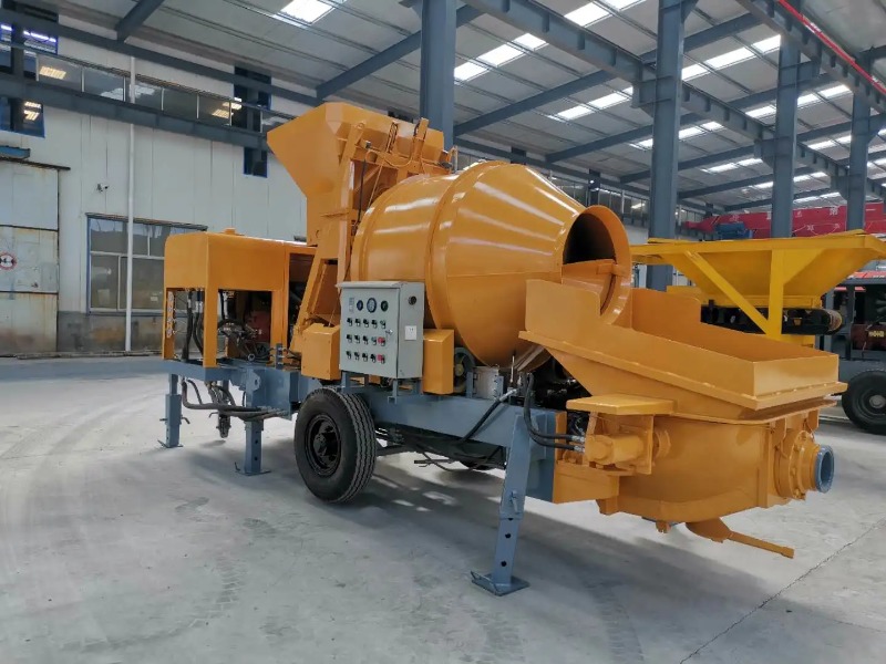 カスタマイズされたコンクリートポンプミキサー、コンクリートポ - Concrete Mixer Machine のレビューと価格